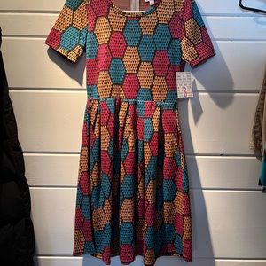 BNWT Lularoe Amelia Dress (POCKETS)